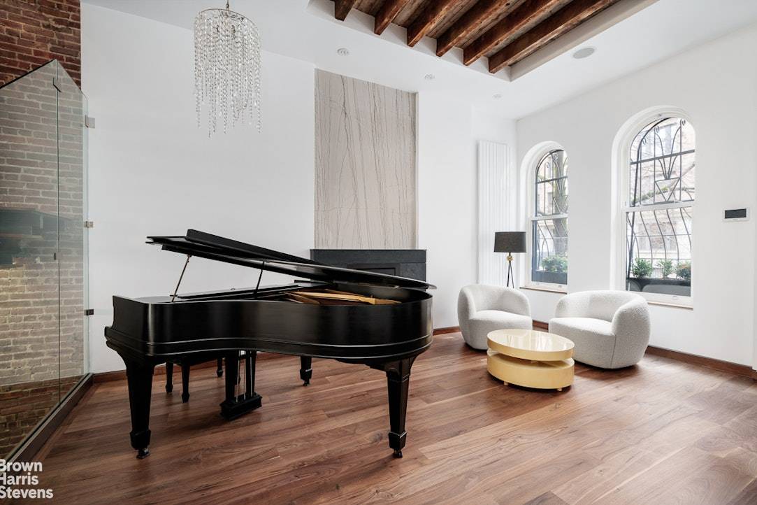 Beautifully Renovated Single Family Home on the Upper West Side.