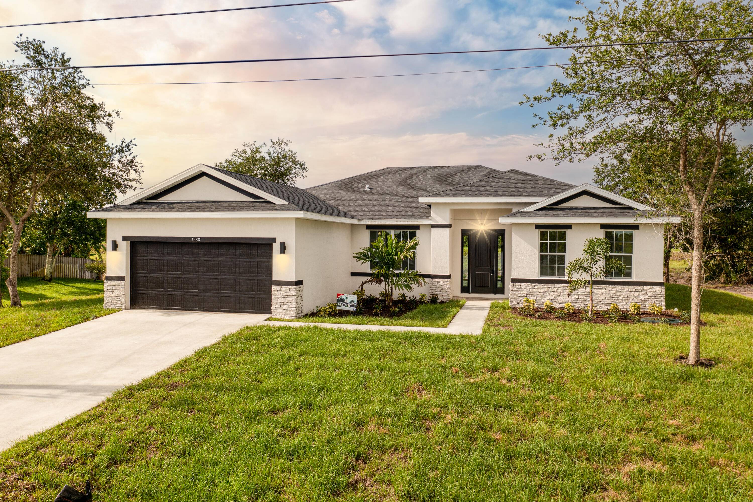 READY NOW AND OFFERING BUILDER Incentives !