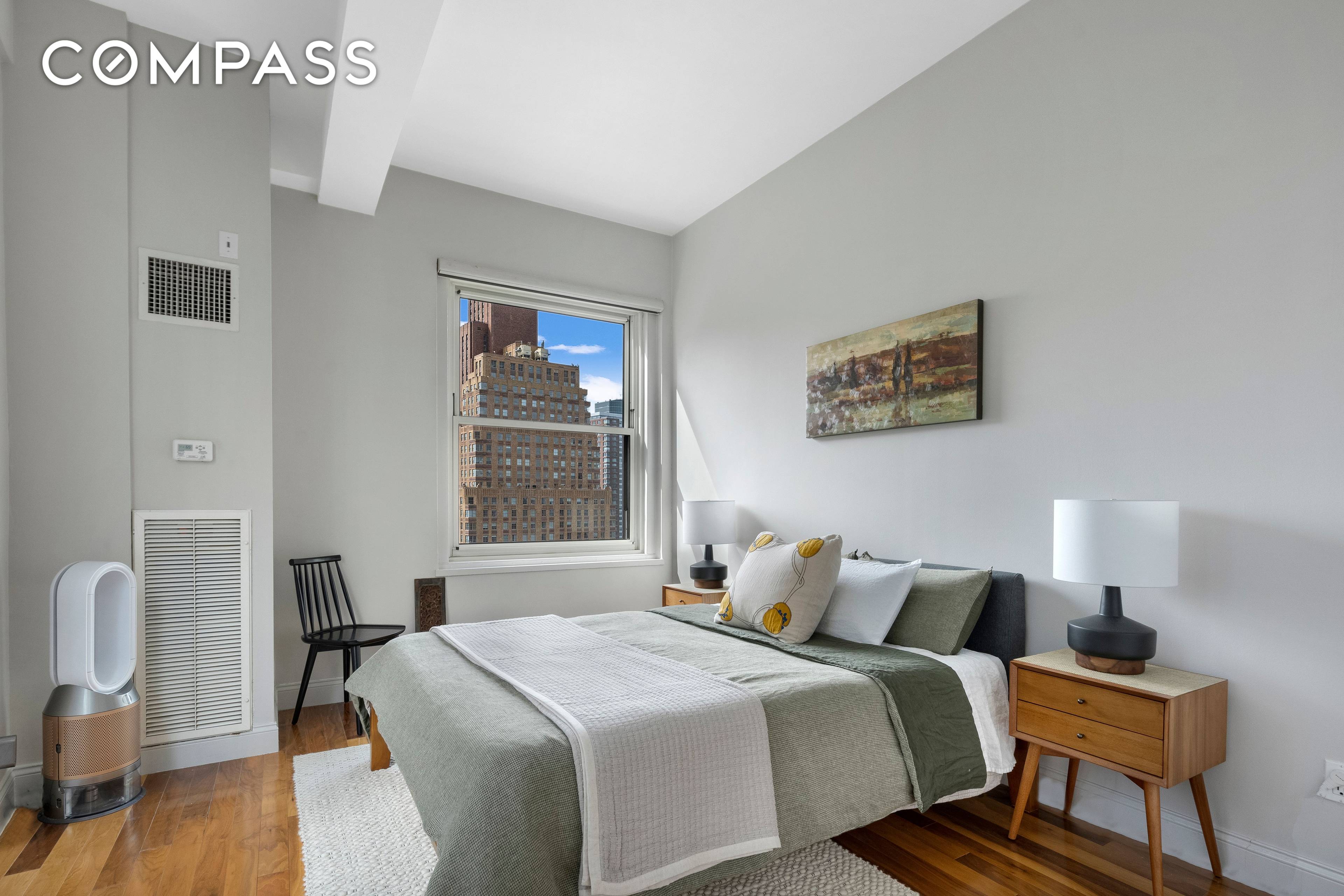 Dripping in modern elegance, 88 Greenwich Street welcomes you home to one of the most breathtaking units on the market.