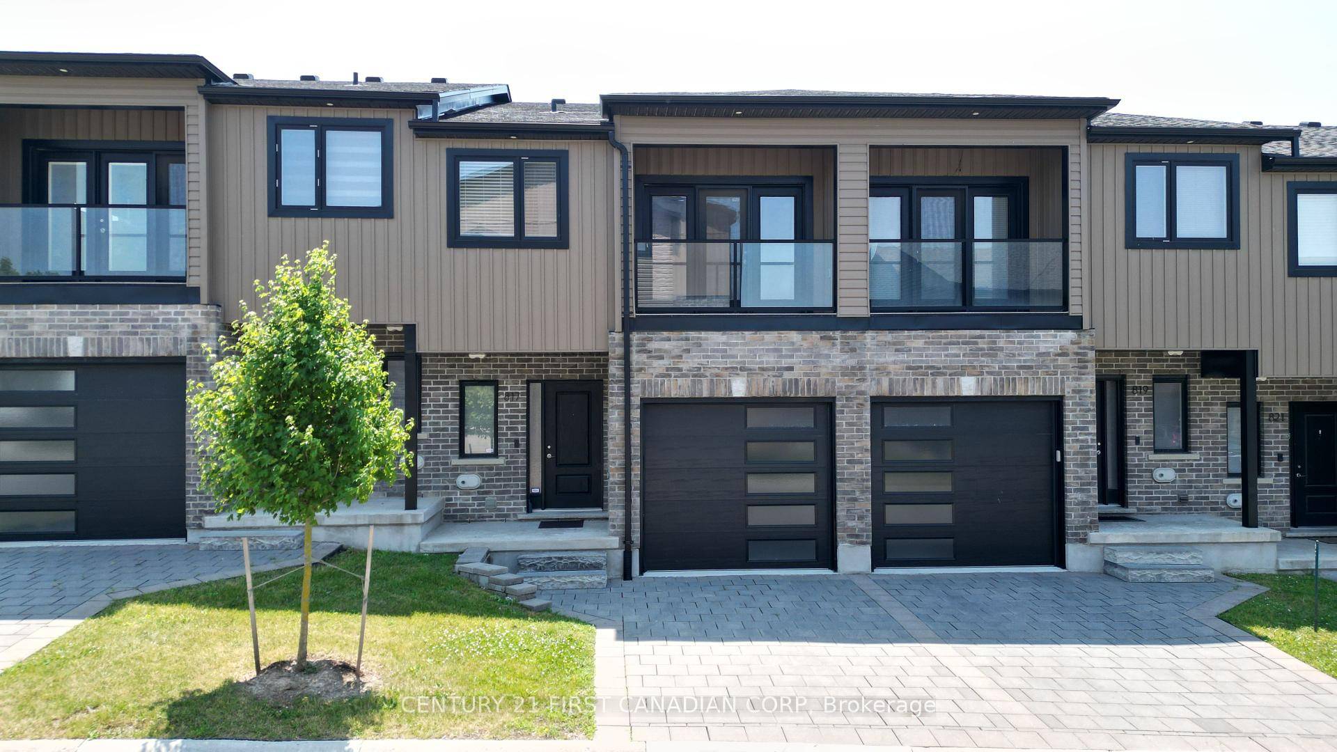 Do not miss your only opportunity to own this FREEHOLD CONDO TOWNHOUSE.