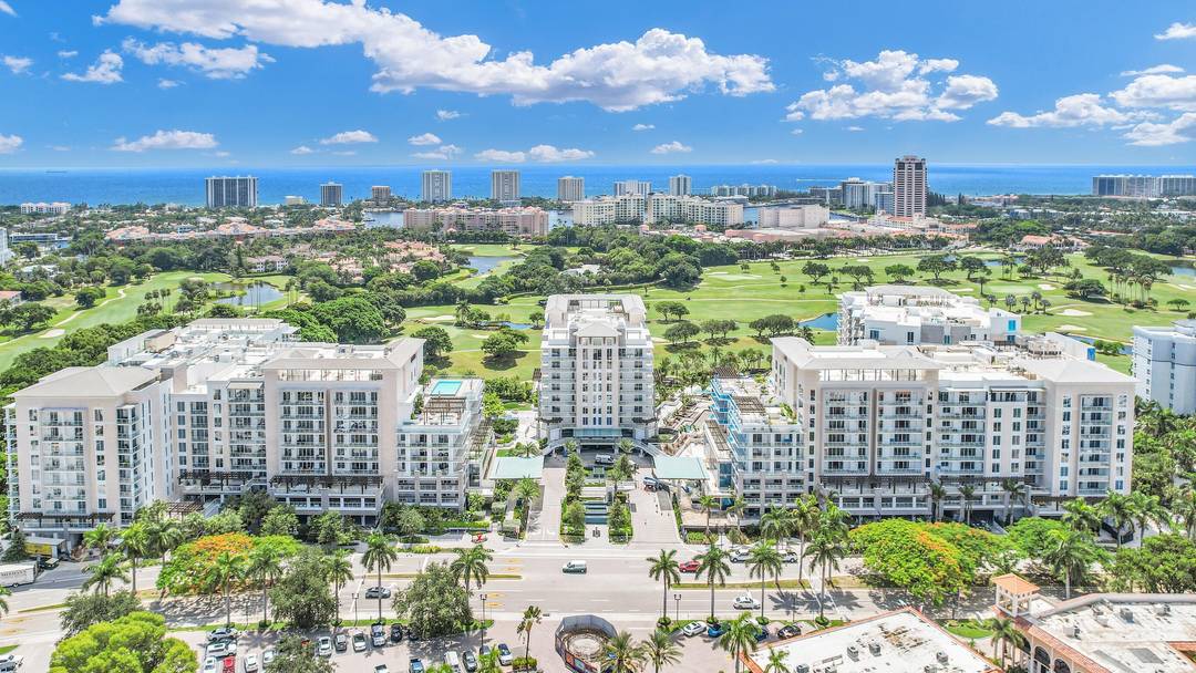 Off season rental available end of April 2026 through November 30, 2026 in ALINA Residences Unit 308, located in the heart of downtown Boca Raton.