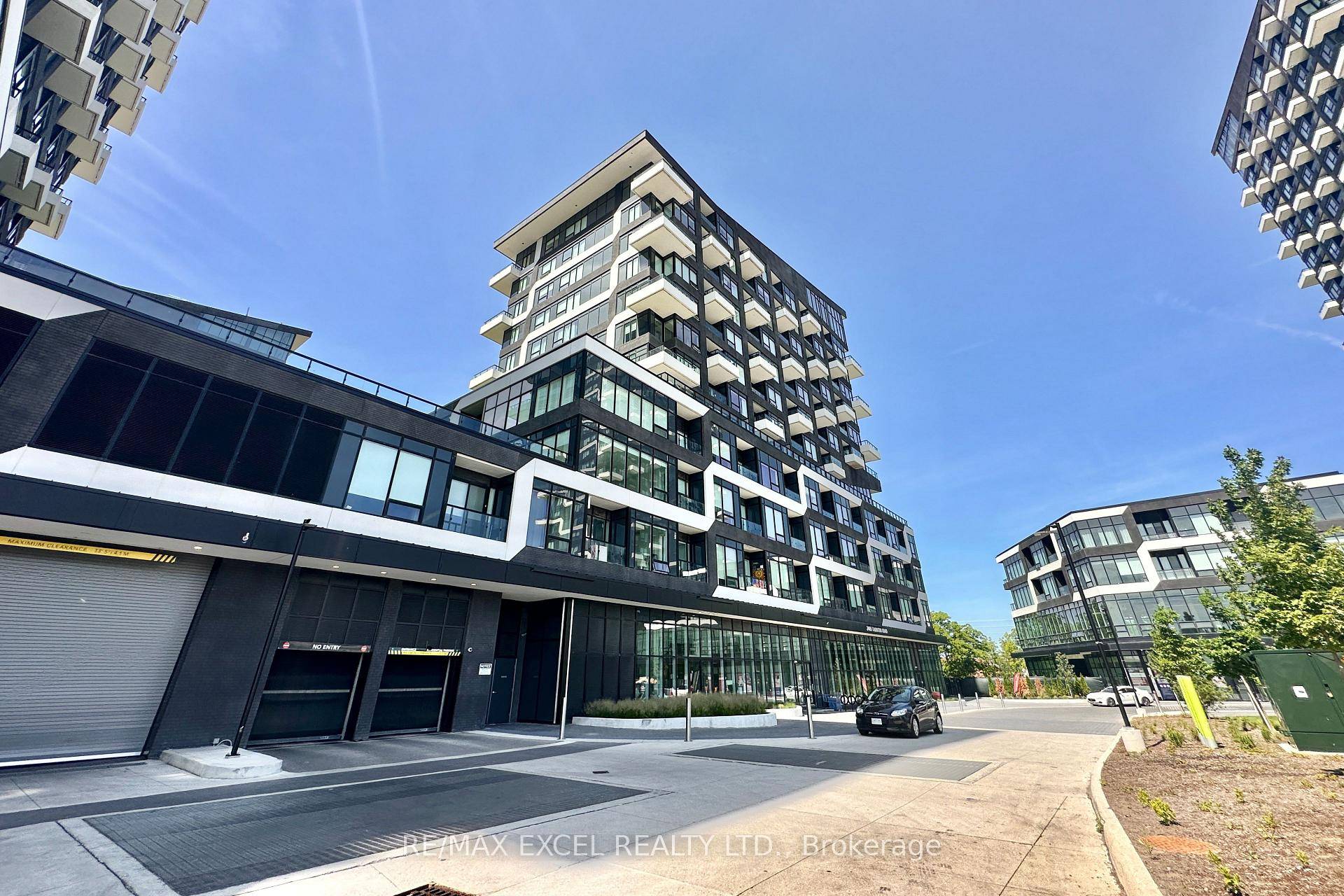 Welcome to Oak amp ; Co., Never Lived In Luxurious Condominium in Oakville Uptown Core.