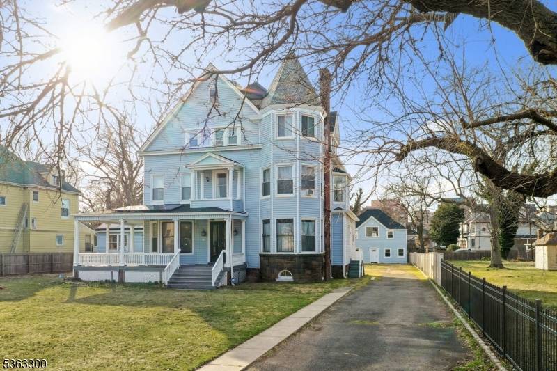 Welcome to this Majestic Victorian Mansion !