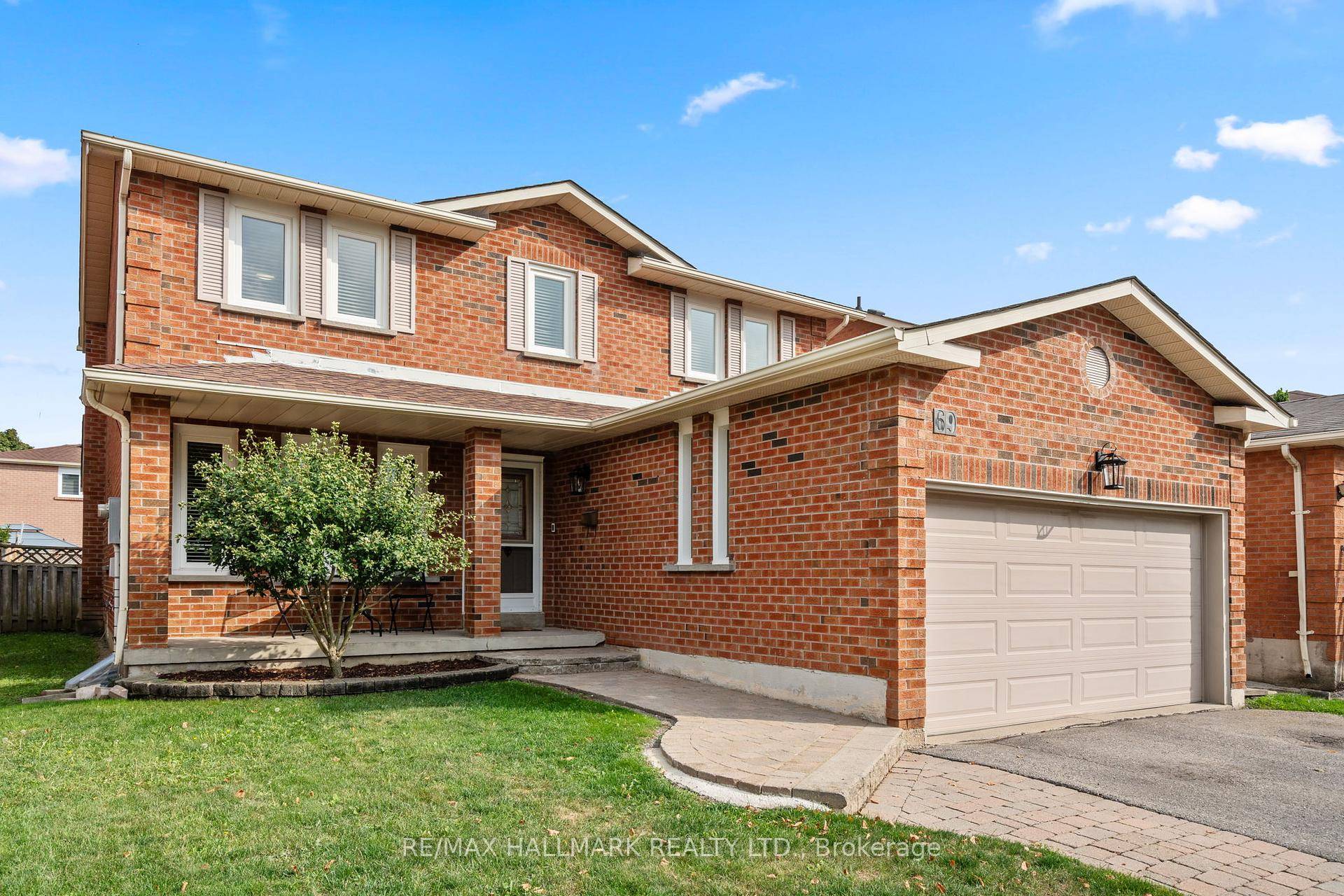 4 Bedroom Detached Home in Raymerville Rare Built in Solarium with Updated Double Skylights 2018 Top School Zone Spacious Backyard Over 3, 300 Sq of Finished Living Space Double Car ...