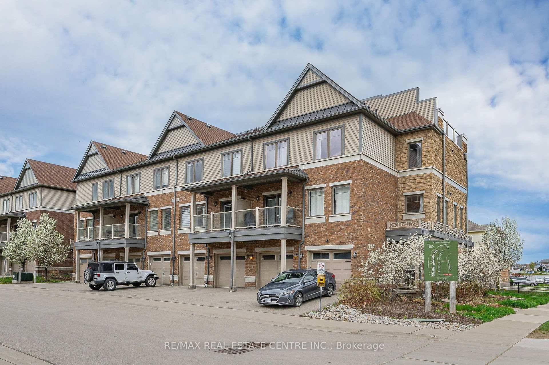 Welcome to stylish, low maintenance living in the heart of South Kitchener.