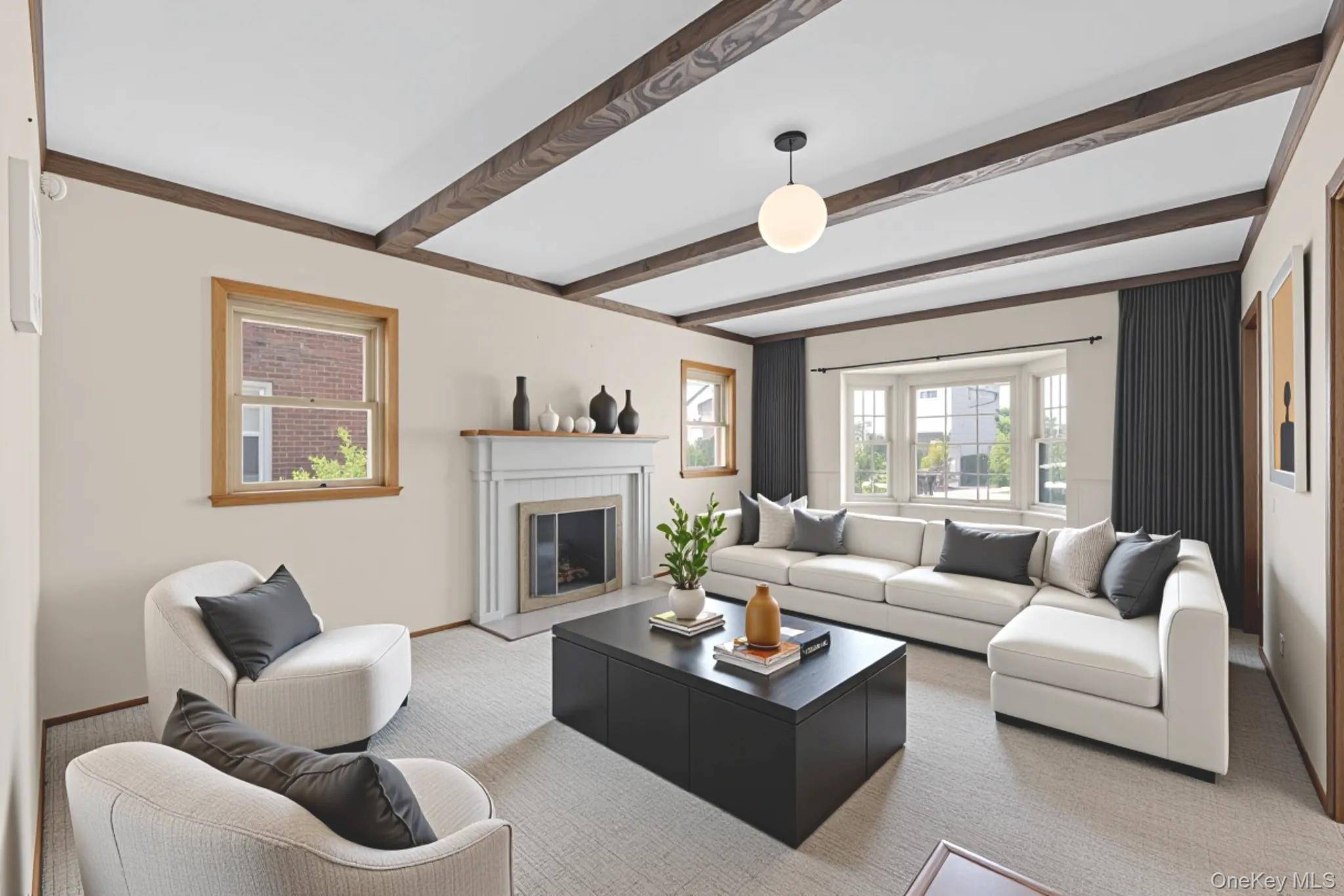 Opportunity Knocks ! Looking for space ?