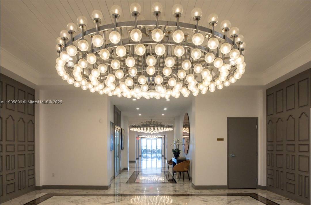 Welcome to Costa Brava Condominium on Belle Isle in Miami Beach !