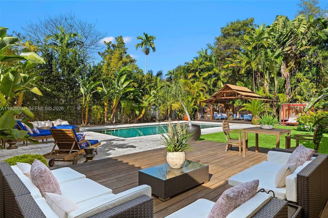 Welcome to Casa Luna a tranquil, renovated one story residence located within the exclusive gated community of Bay Point.