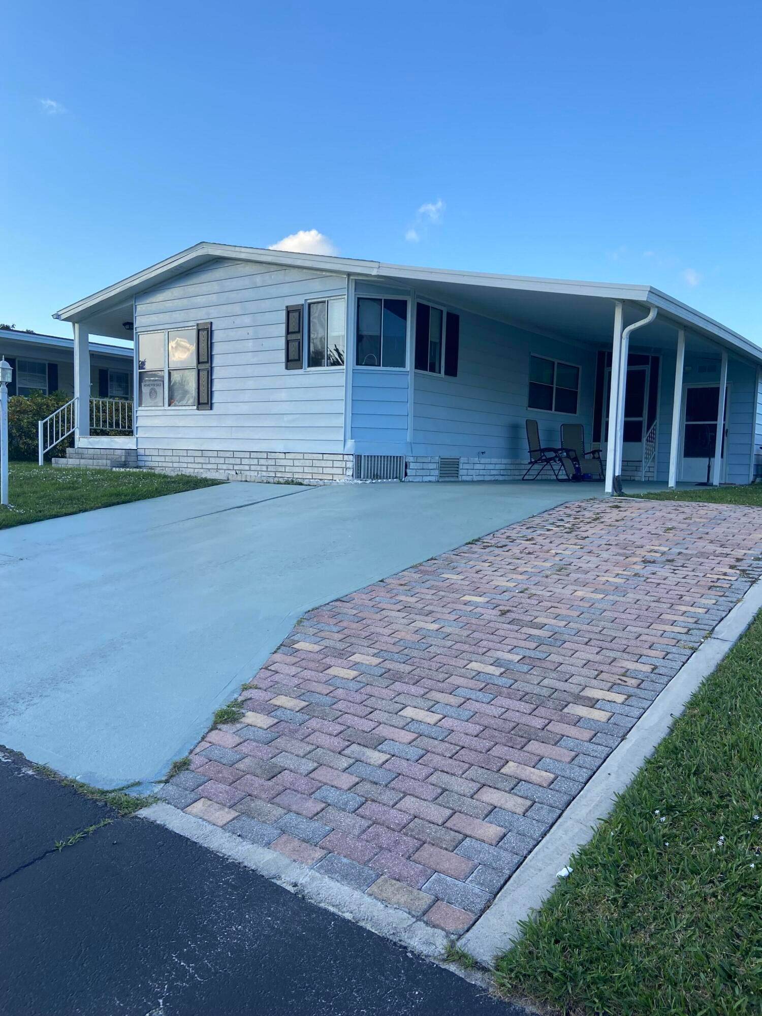 Look now ! Seller is considering ALL STRONG OFFERS !