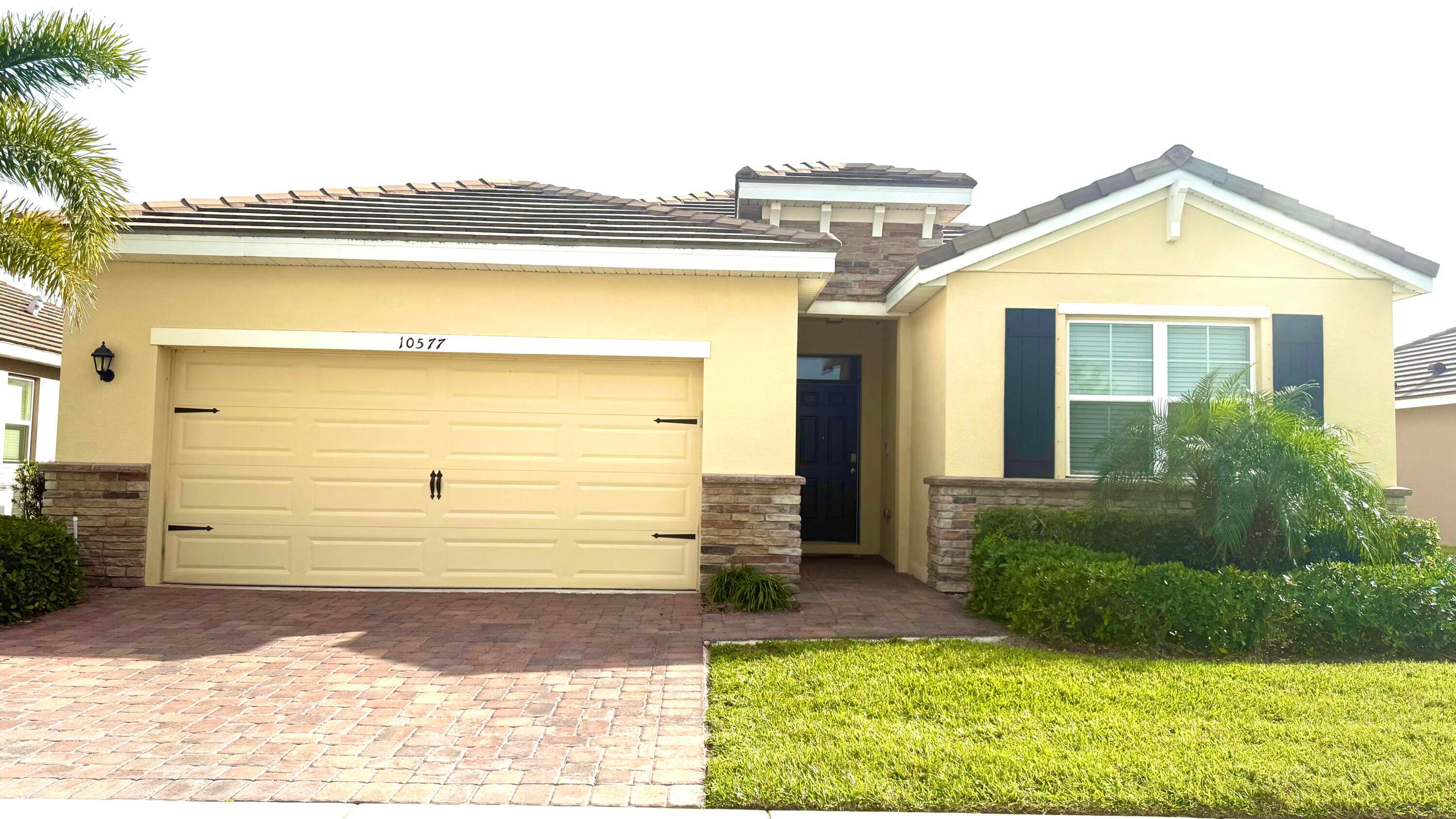 Don't miss out ! Traditon home that was built in 2020.