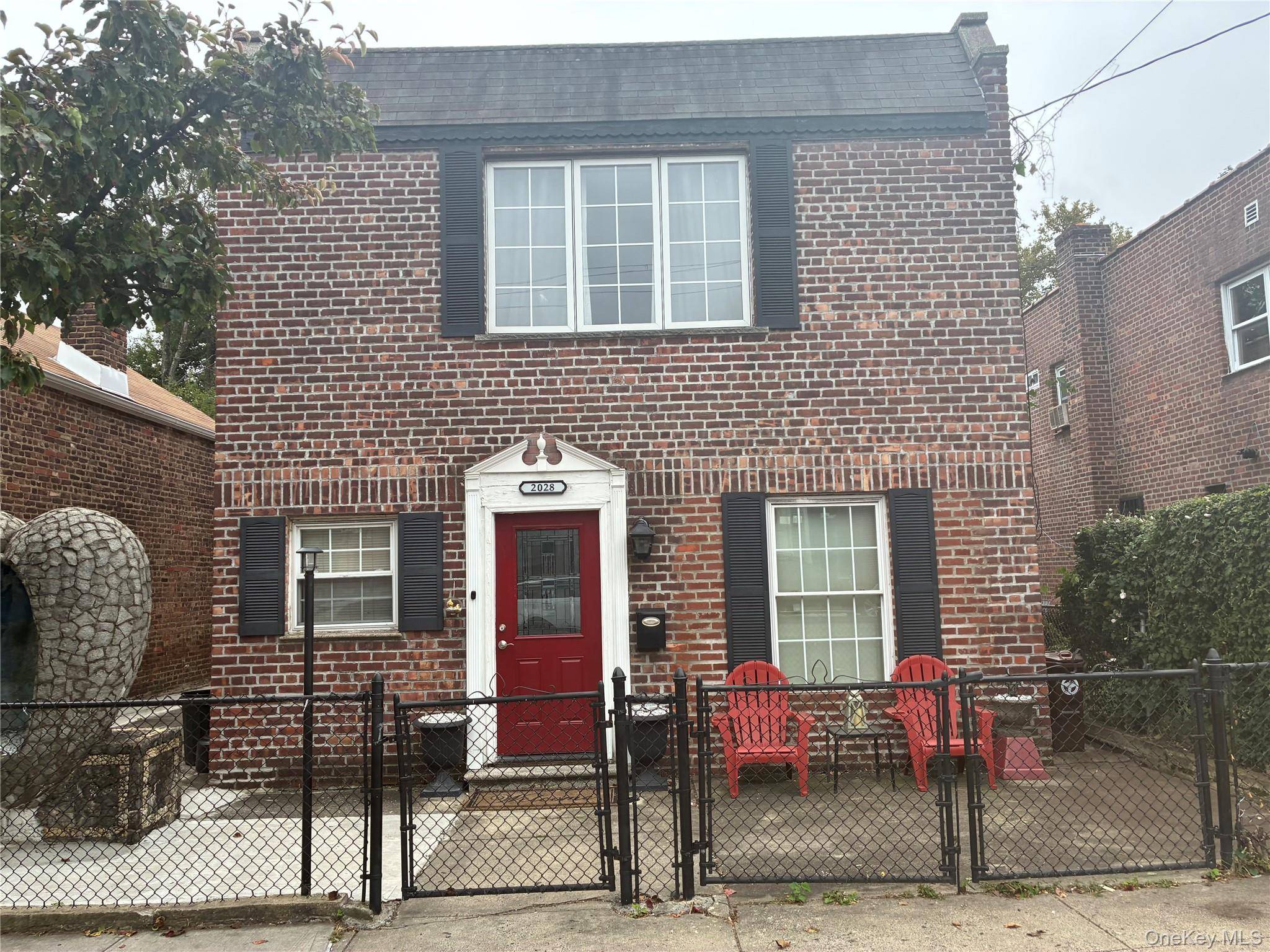 Detached 2 family brick home located in the Northeast Bronx, 3 bedrooms over 2 bedrooms, backyard and parking.