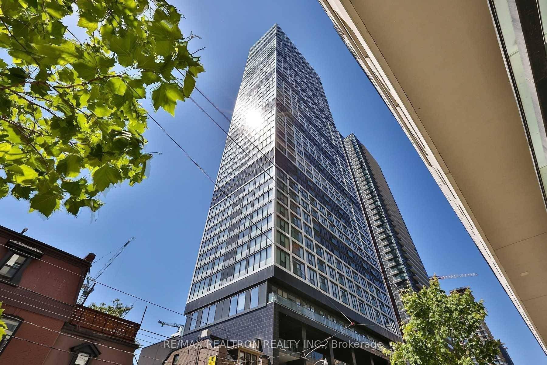 Welcome To The Grid Condos !