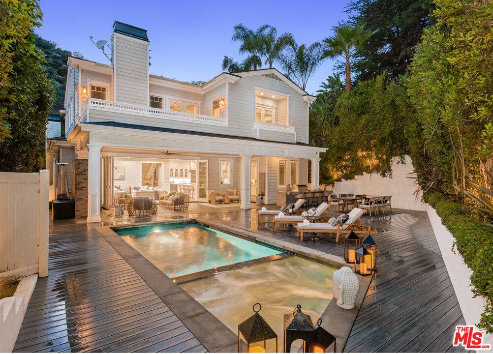 1836   Laurel Canyon Blvd 5BR Hollywood Hills East La