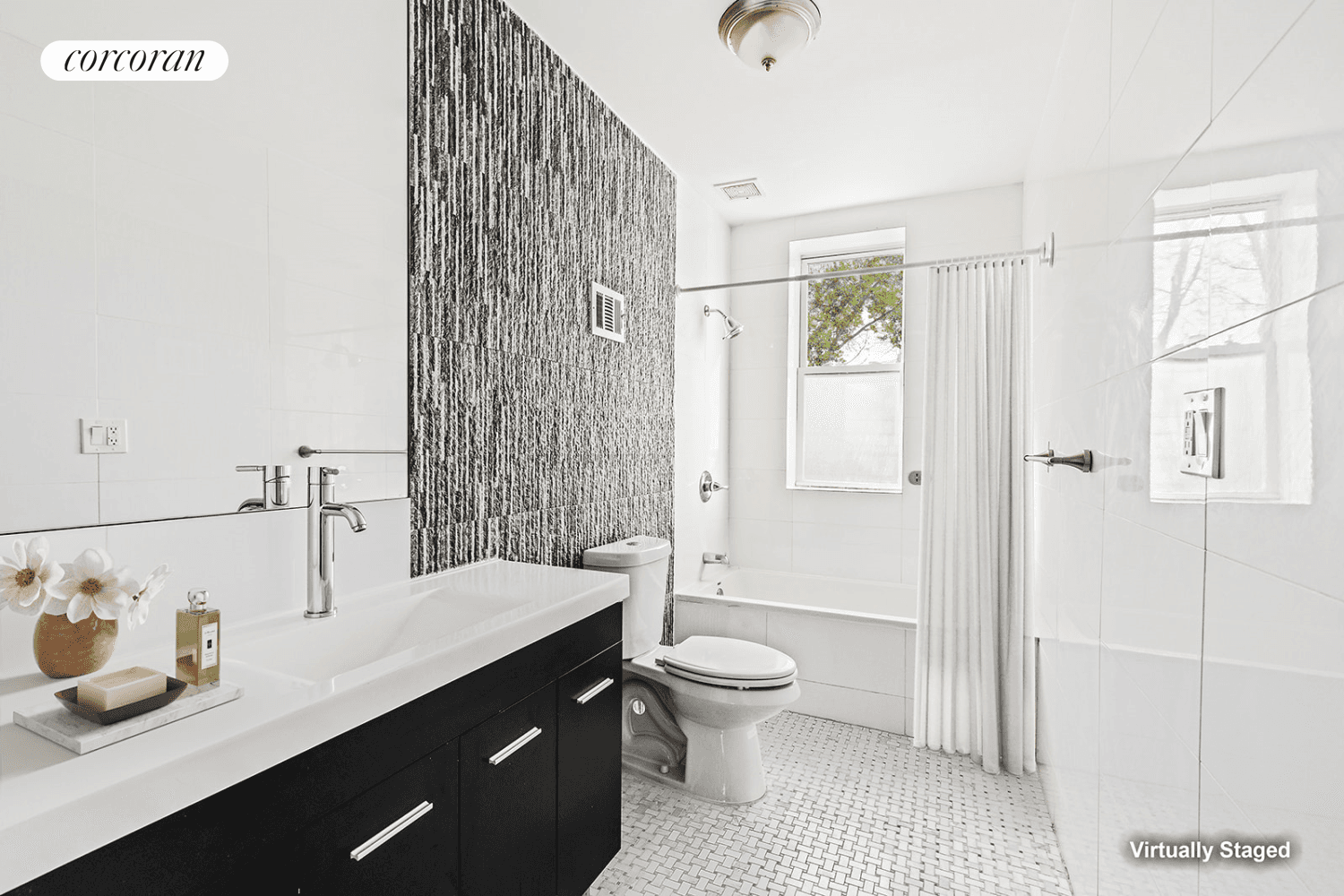 852 Park Place is a five story townhouse located on the exclusive, tree lined Park Place in Crown Heights.