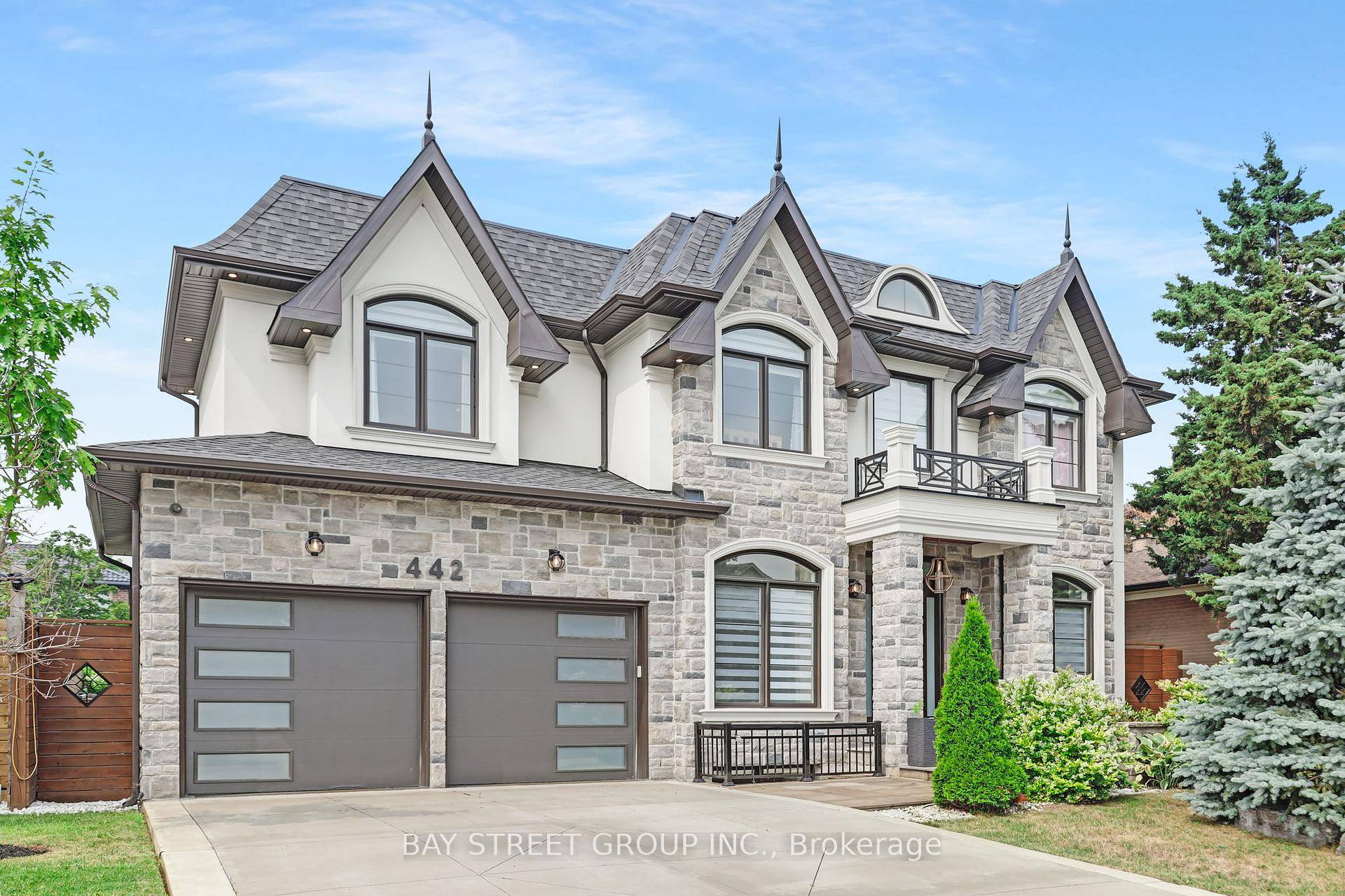 Must See ! Crafted to perfection, Your Oakville dream custom home awaits !