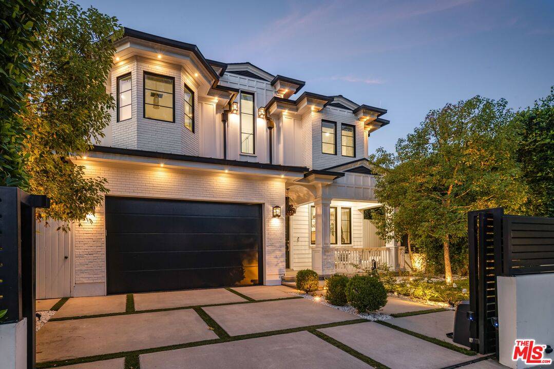 8147 W 4TH ST 5BR Beverly Grove La