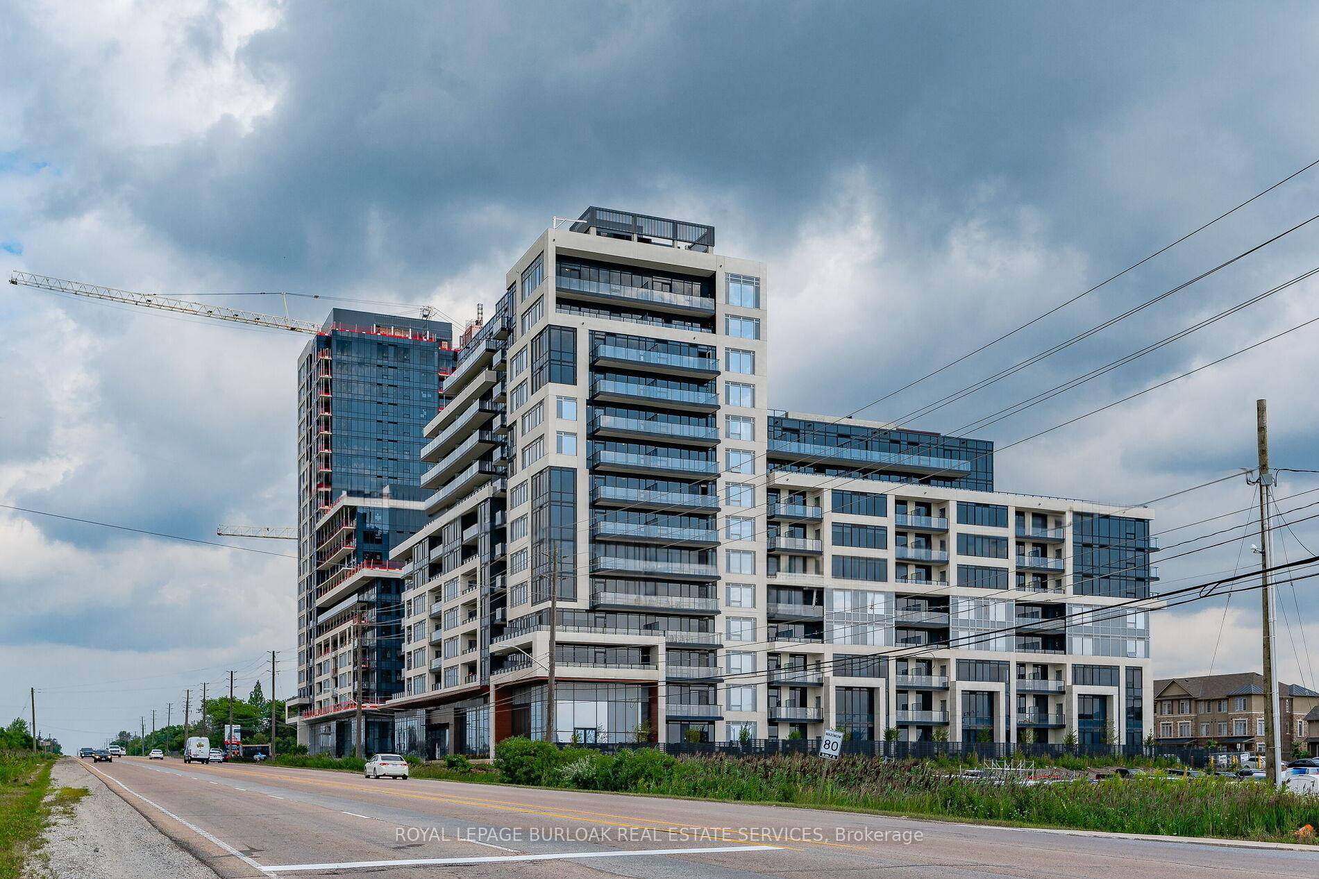 Welcome to this modern 1 bedroom den condo.