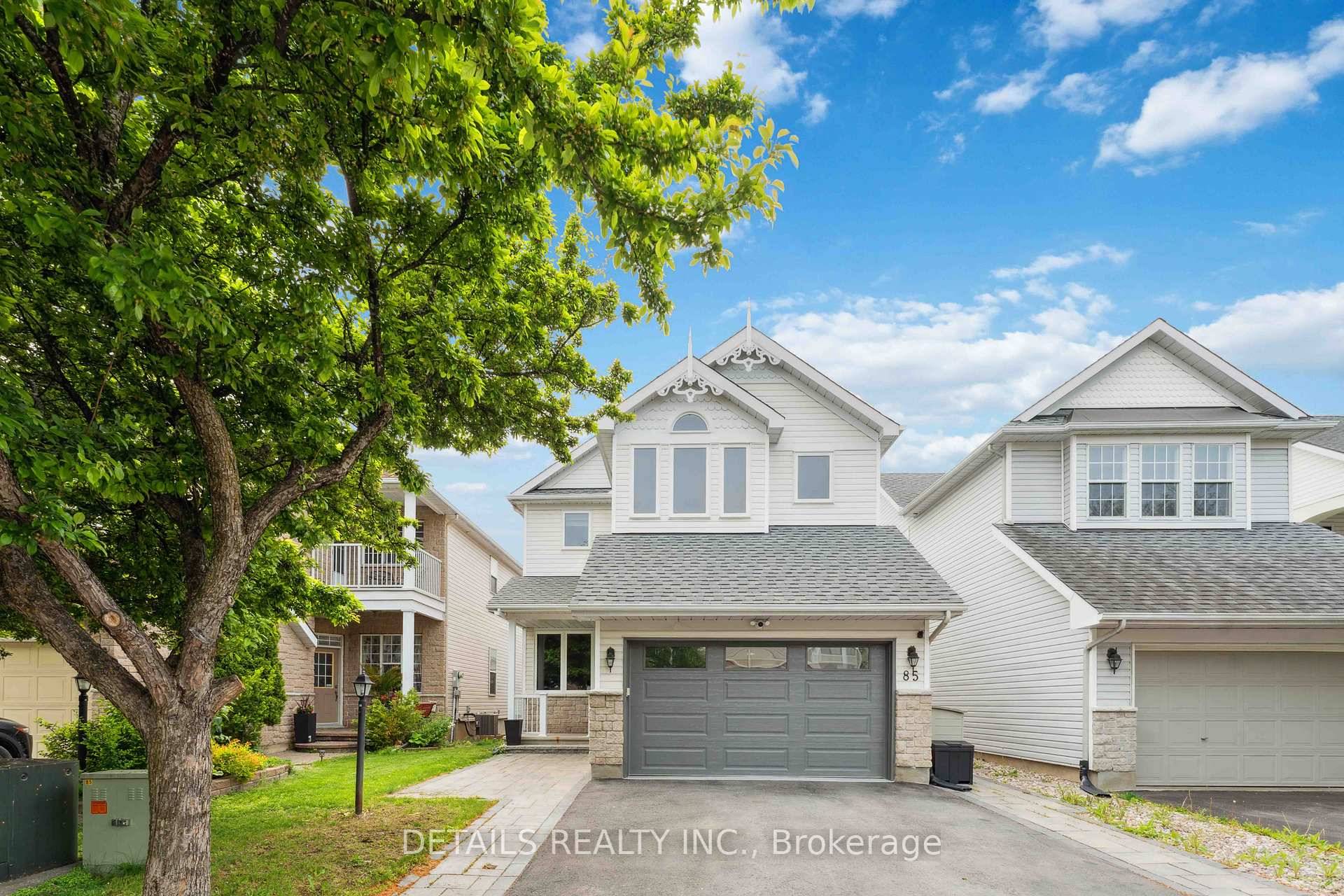 Welcome to this charming and well maintained single family home nestled in one of Barrhaven's most desirable communities.