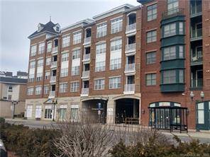 Beautifully appointed and centrally located to everything in Stamford.