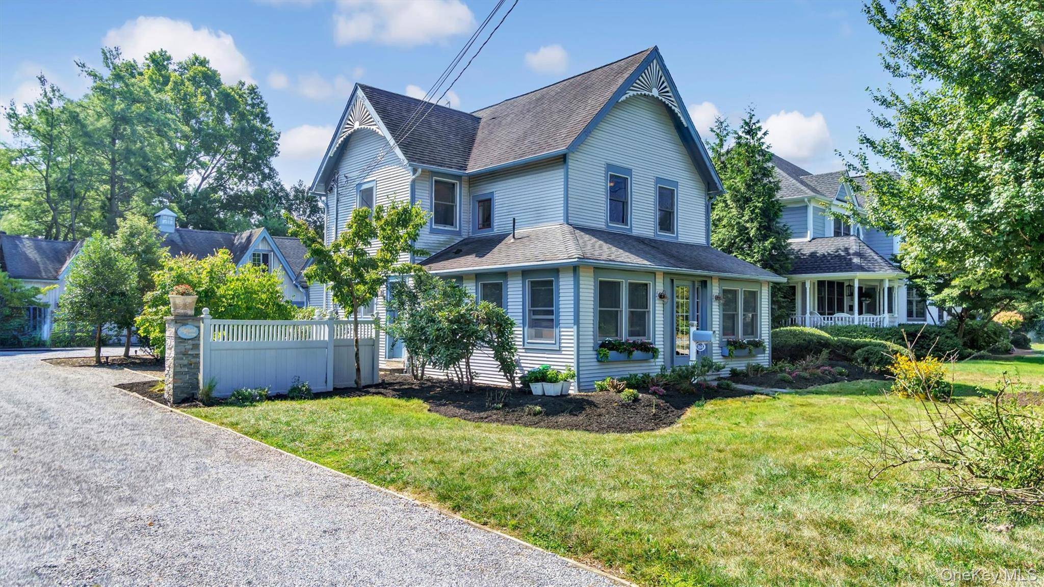 Move right into this spectacular 4 bedroom home in prime Northport Village location.