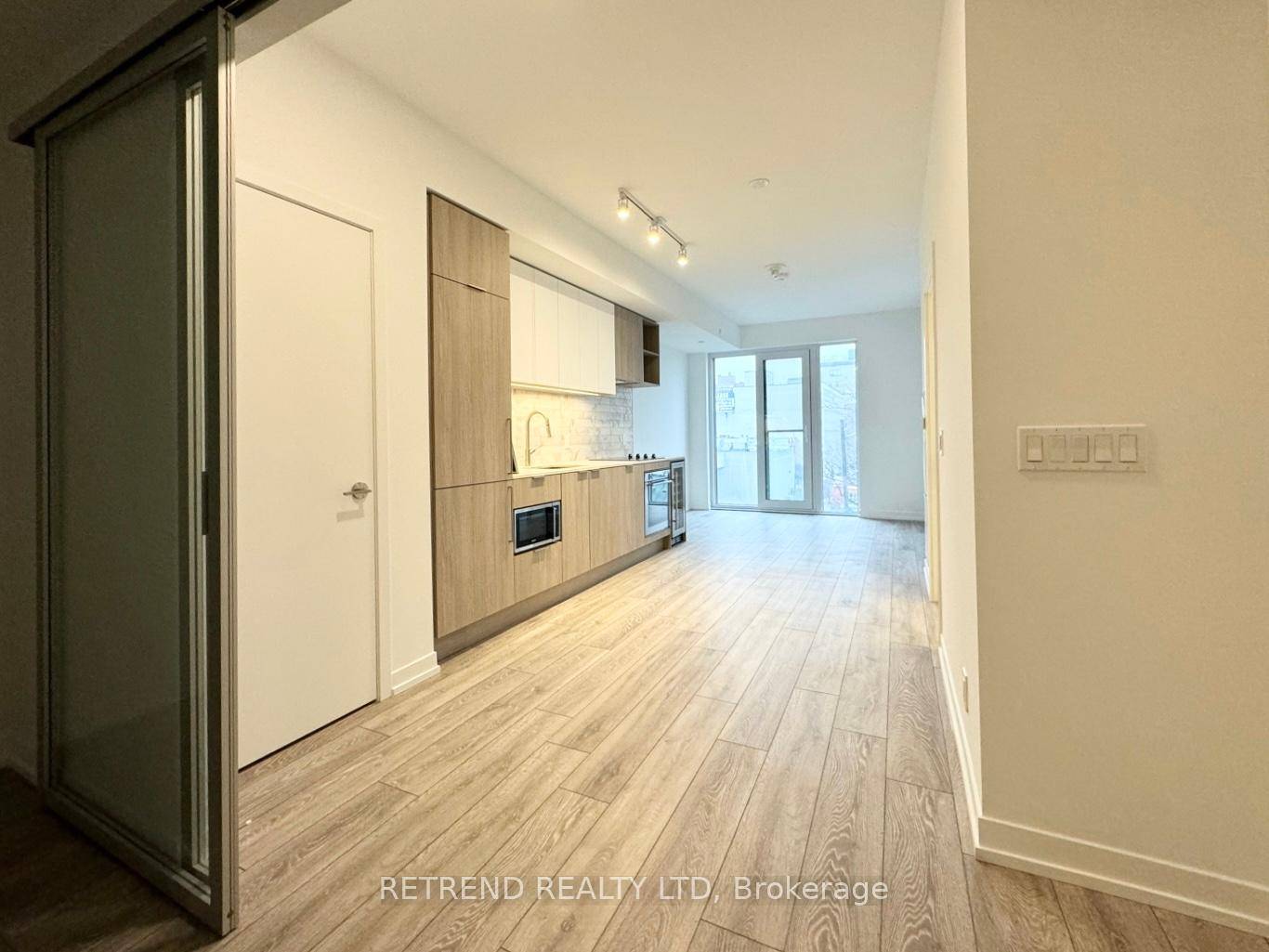 Experience contemporary living in this beautifully designed 2 bedroom, 2 bathroom residence at The Forest Hill.