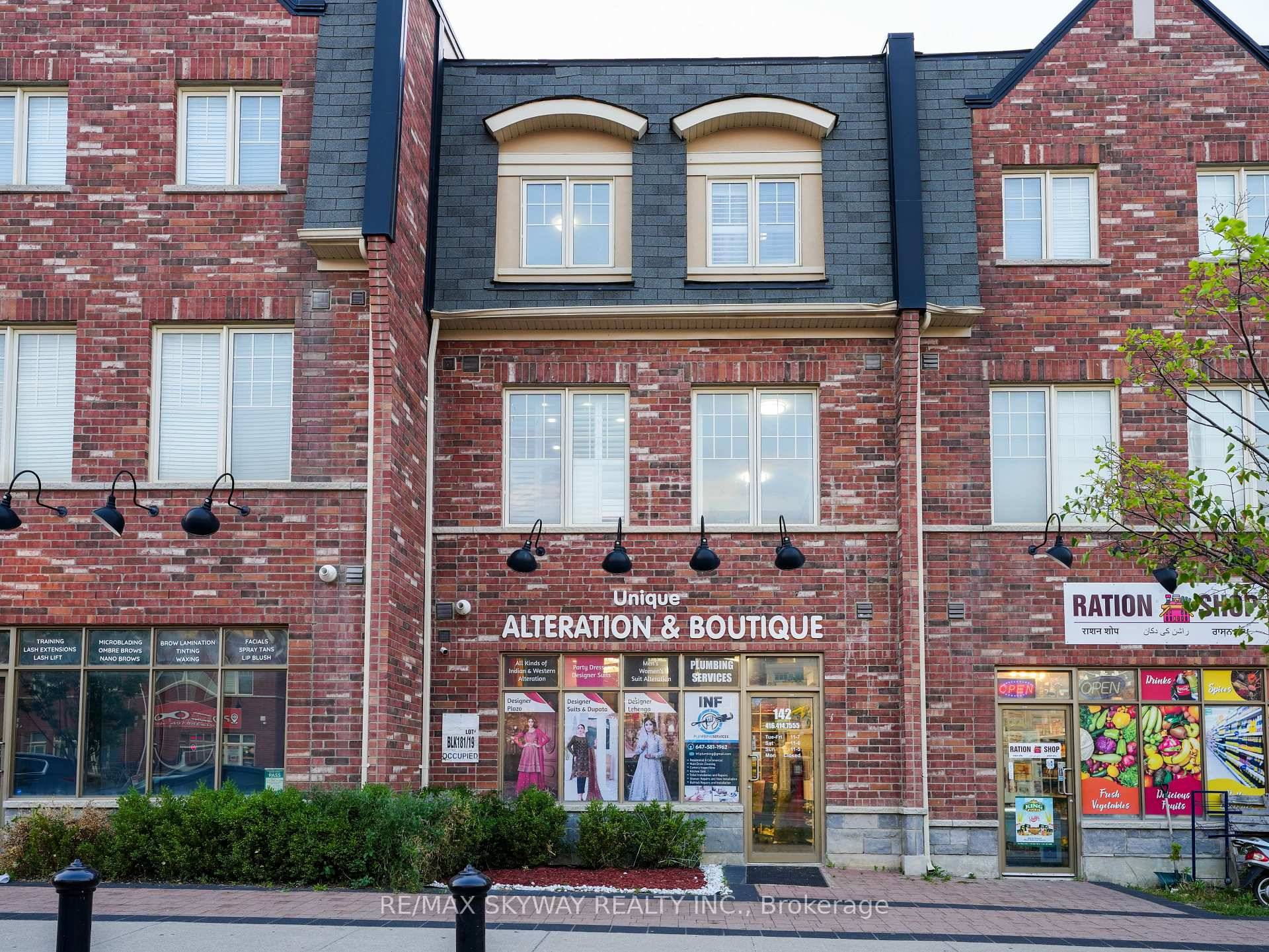 Rare opportunity to own a prime live work end unit in a highly sought after location.