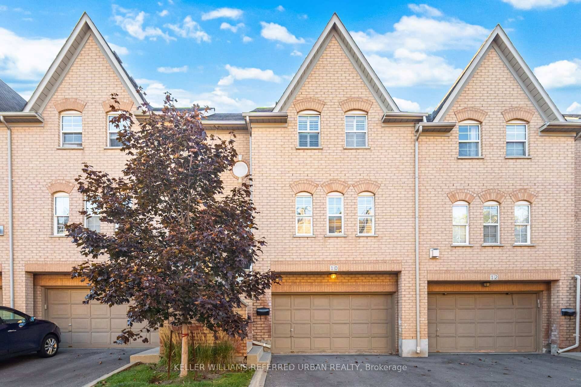 Nestled in the exclusive Harvest Landing enclave of just 24 townhomes, this well laid out 1627 sq' 2 bedroom, 3 bathroom executive townhome offers a 2 car garage, large balcony ...