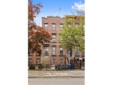 nvestment Alert This Bedford Stuyvesant legal six family brownstone offers a blend of rent stabilized and free market units, providing an excellent opportunity for investors looking to expand their portfolio ...