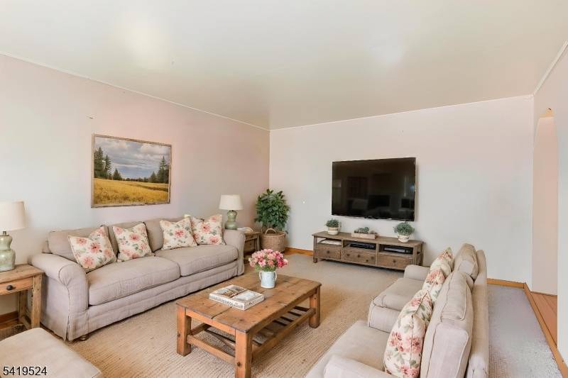 Massive multifamily property offering incredible space, functionality, and value.