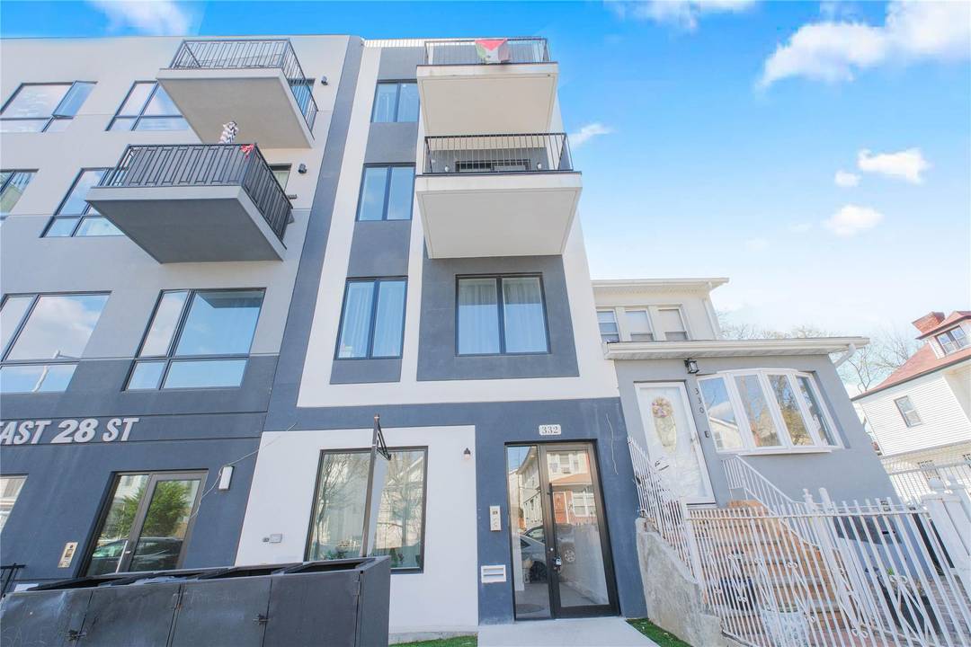 Welcome to 332 E 28th Street !