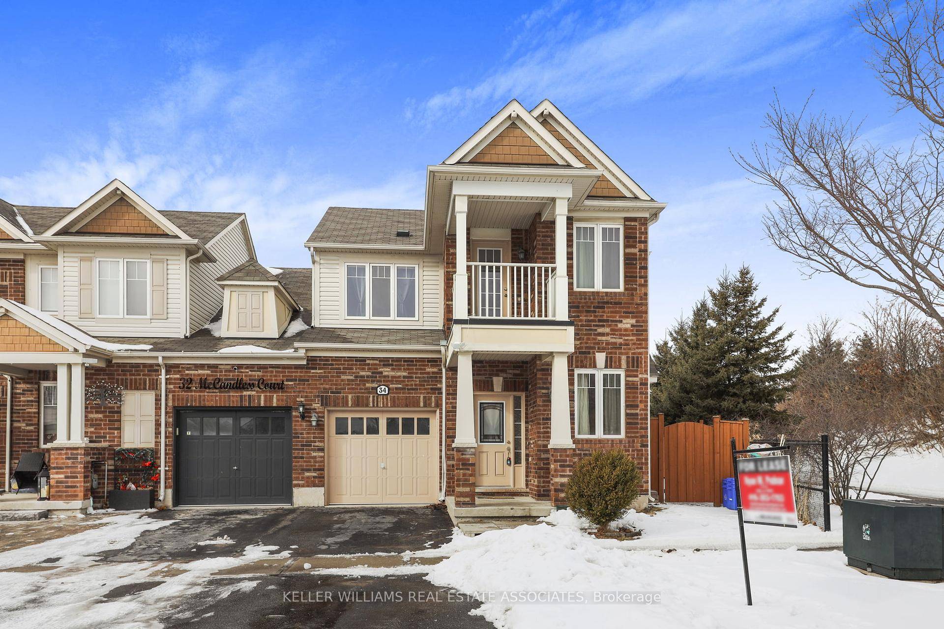 3 Bedroom, 3 Bath Hawthorne Village Beauty, Energy Star, End Unit Town For Lease.