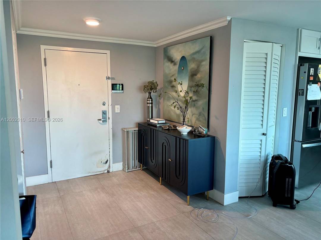 Look No More ! This one of a kind 2 beedroom corner unit with large terrace is overlooking the Brickell Skyline.