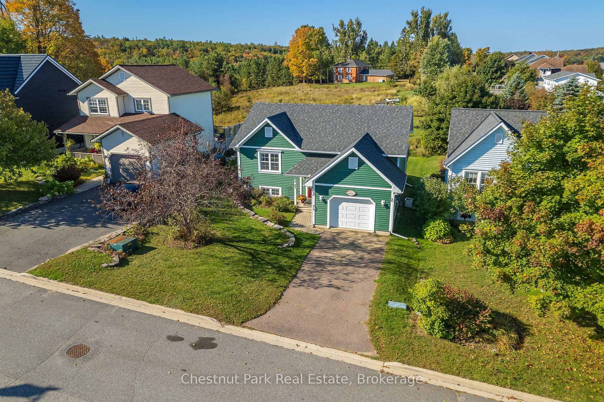 Welcome to 8 Coates Avenue, a warm and inviting bungalow in the sought after Covered Bridge community of Bracebridge.