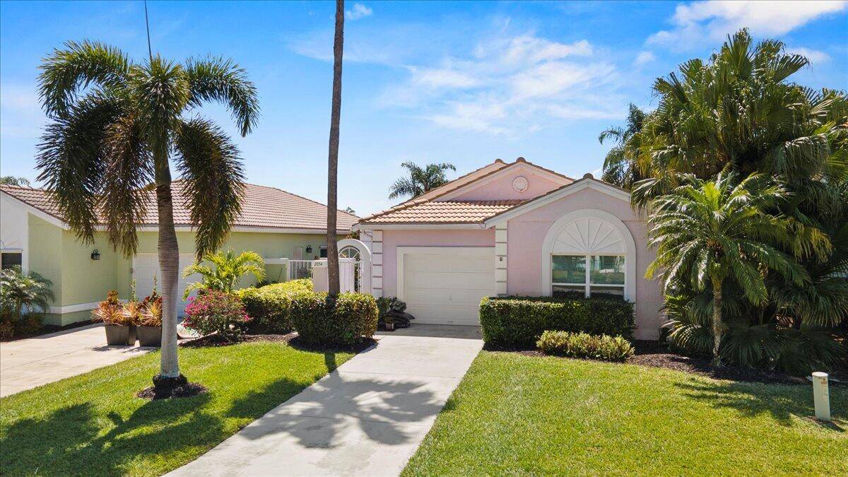 This 2 2 den office home is ready for your personal touch.