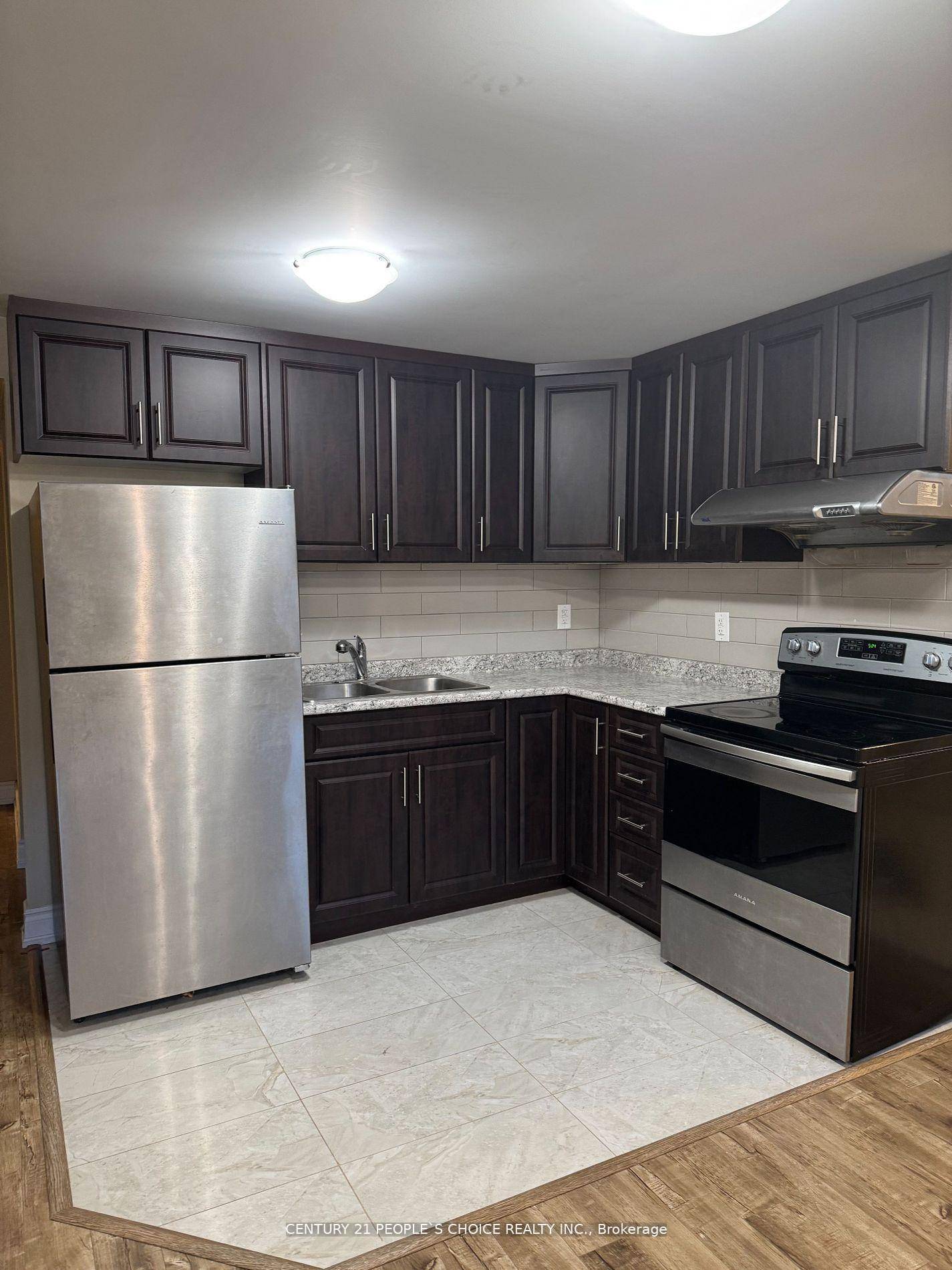 Welcome to your new home at 6 Eatonville, Brampton.