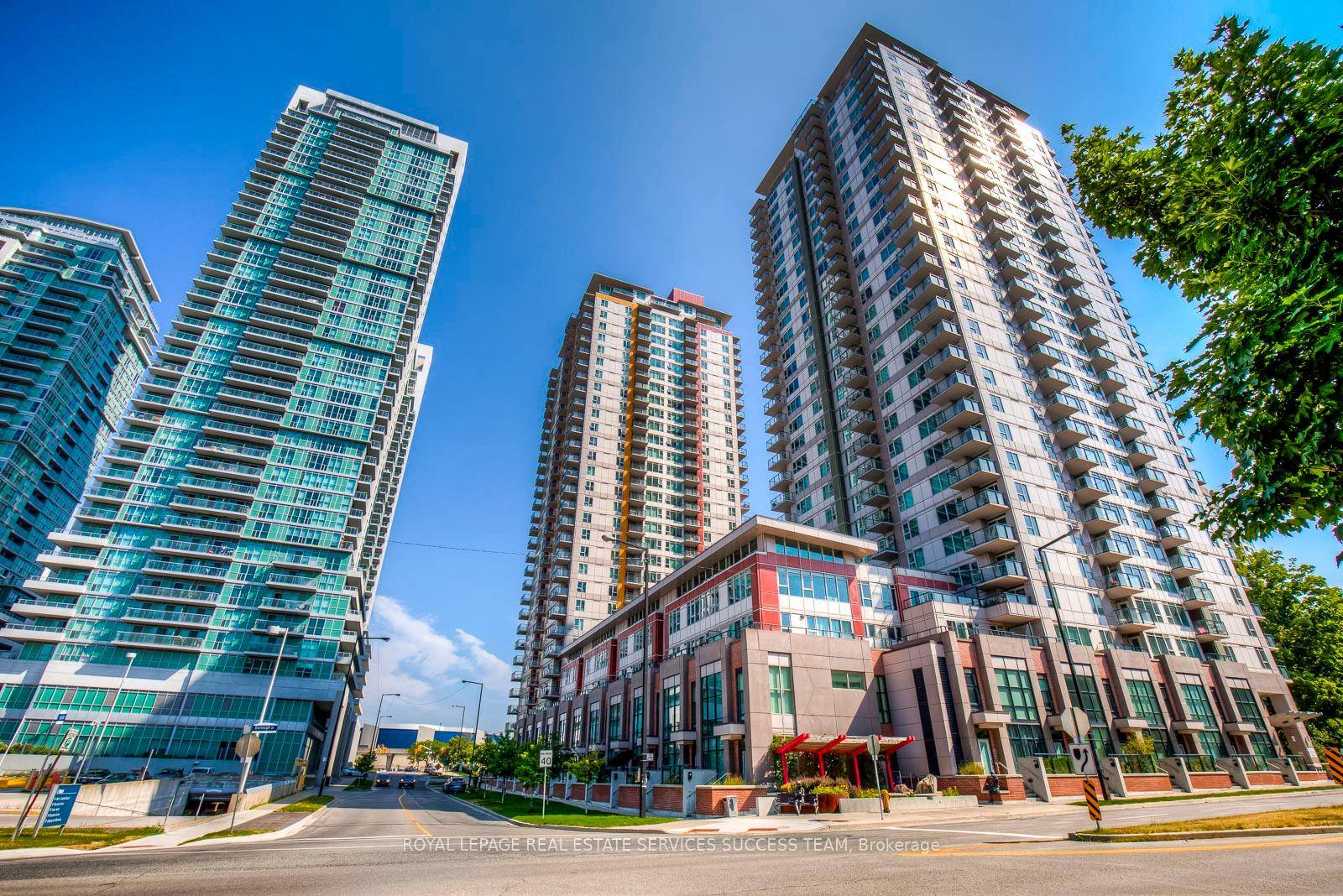 Stunning 'Centro' Condo In The Heart Of Scarborough Town Centre, Spacious 2 Bedrooms Southeast Corner Suite With A Great Open Concept Layout.