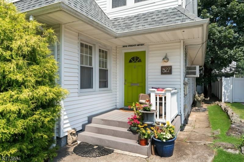 Presenting a charming 3 bed, 1 bath Dutch Colonial with nearly 1, 800 sq ft of sun filled living space nestled in the heart of Teaneck.