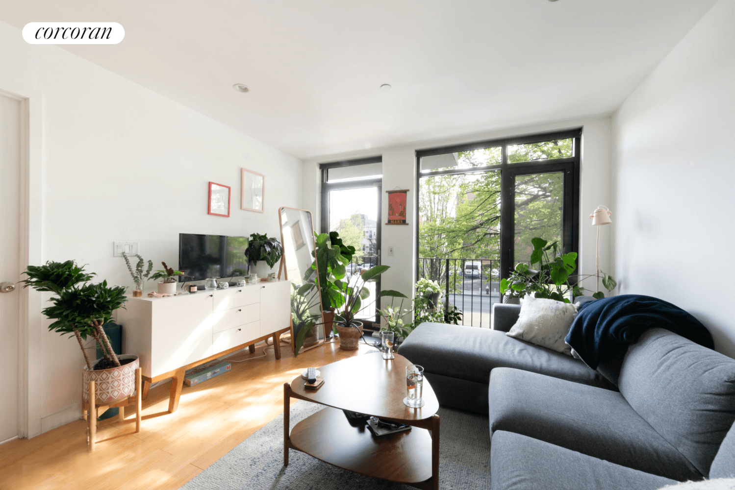 Unit 2A, a beautiful 1 bed bath unit with quality finishes.