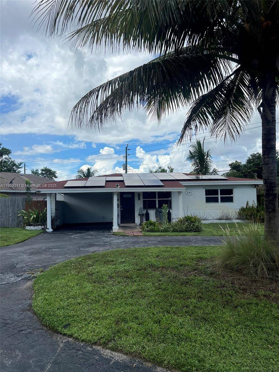 Great value add property located in the heart of Oakland Park.