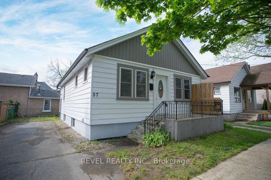 Attention first time home buyers, downsizers, and investors !