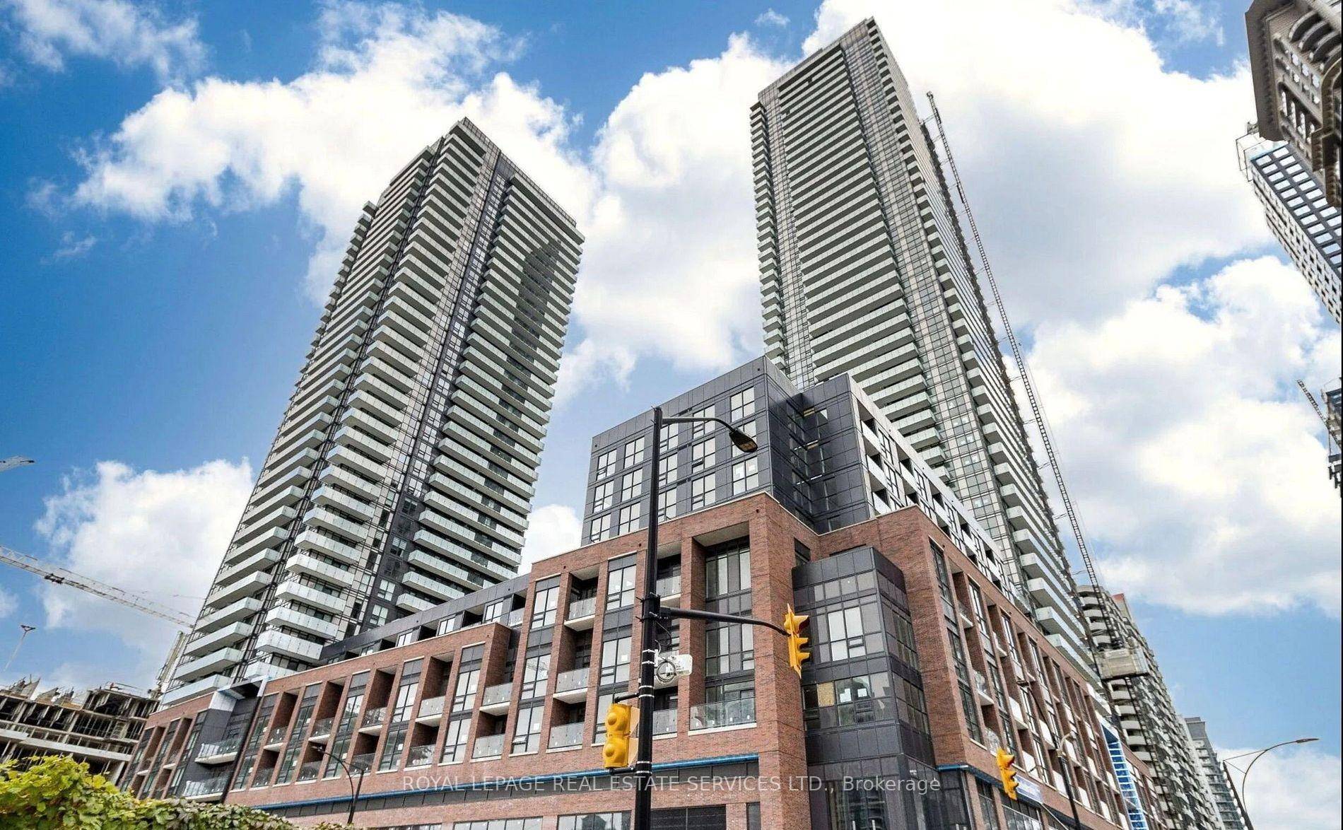 Live above it all in this standout 2 bed, 2 bath at Avia 2.