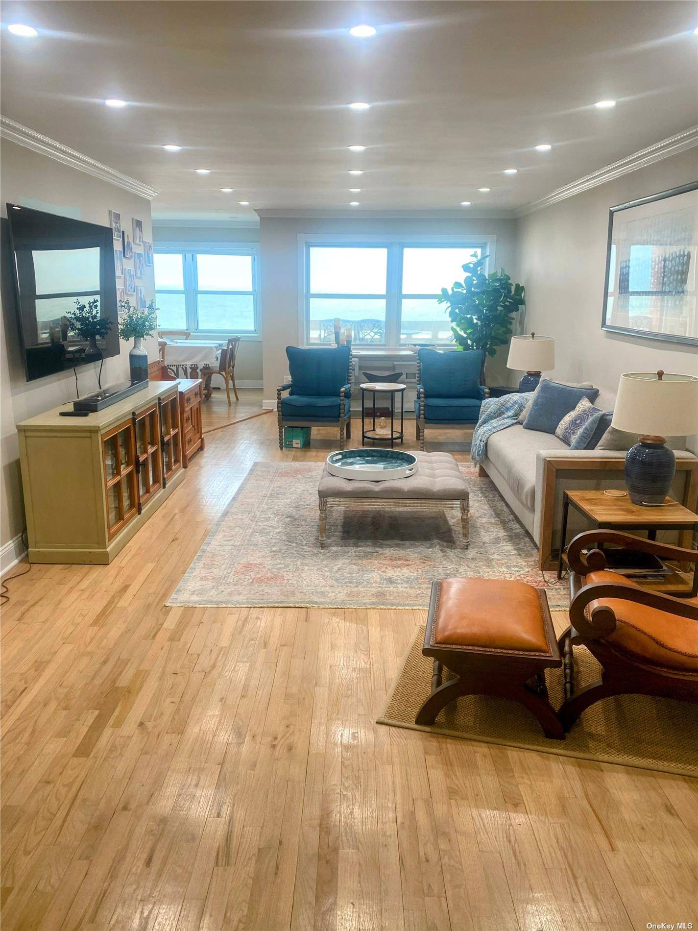 Welcome to the Oceanfront retreat at the Riviera.