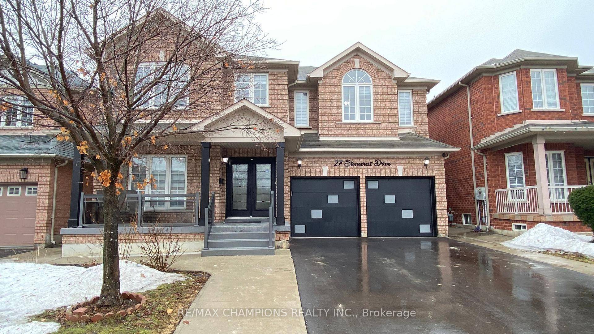 Prime, Castlemore Location, Spacious 4 Bedroom 4 Bathroom All Brick Detached House Backing onto Ravine.