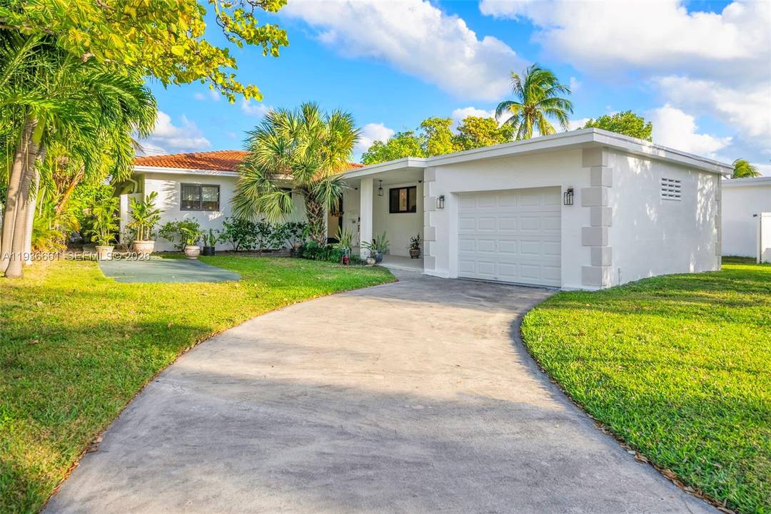 With 2, 505 square feet of living space under AC fully permitted this home is larger than the tax roll.