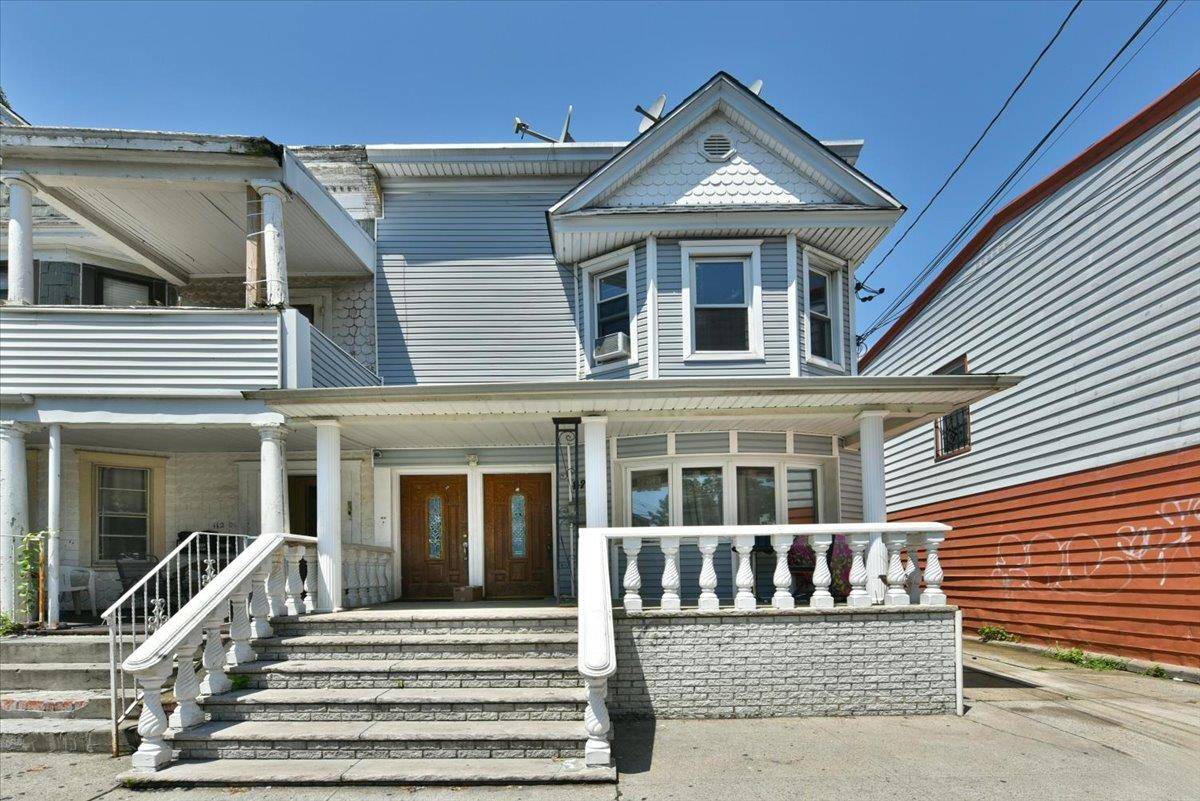 Beautiful Two Family Home in South Richmond Hill, NY This well maintained two family house features a spacious 3 bedroom unit on the second floor and a generously sized 2 ...