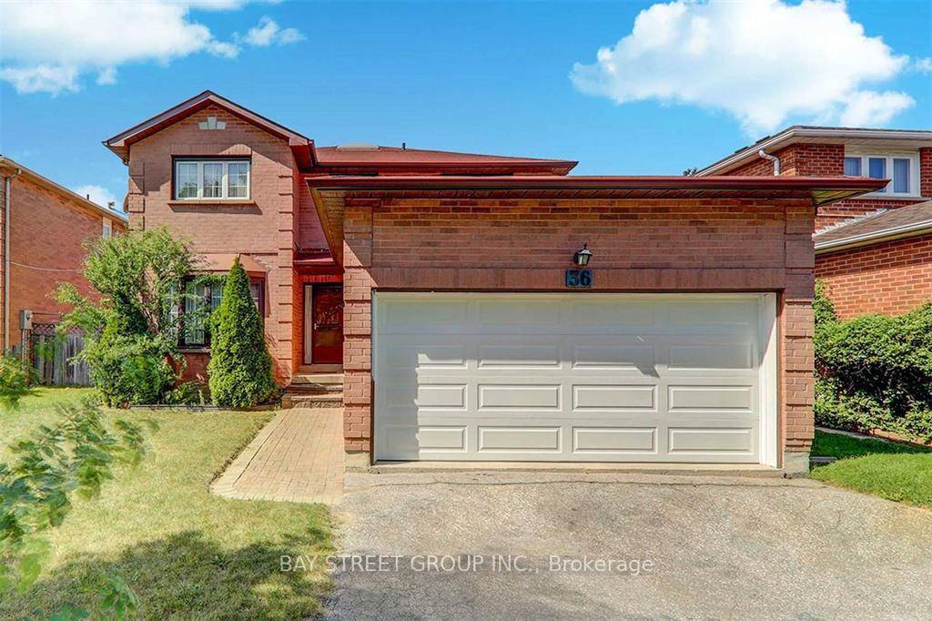 Great Location ! 4 Brs Det Home Dbl Grg Located The Border Of Markham Scarb, Cls To Ttc Yrt 407, Walmart, No Frills, Supermarket, Rest, Lowes.