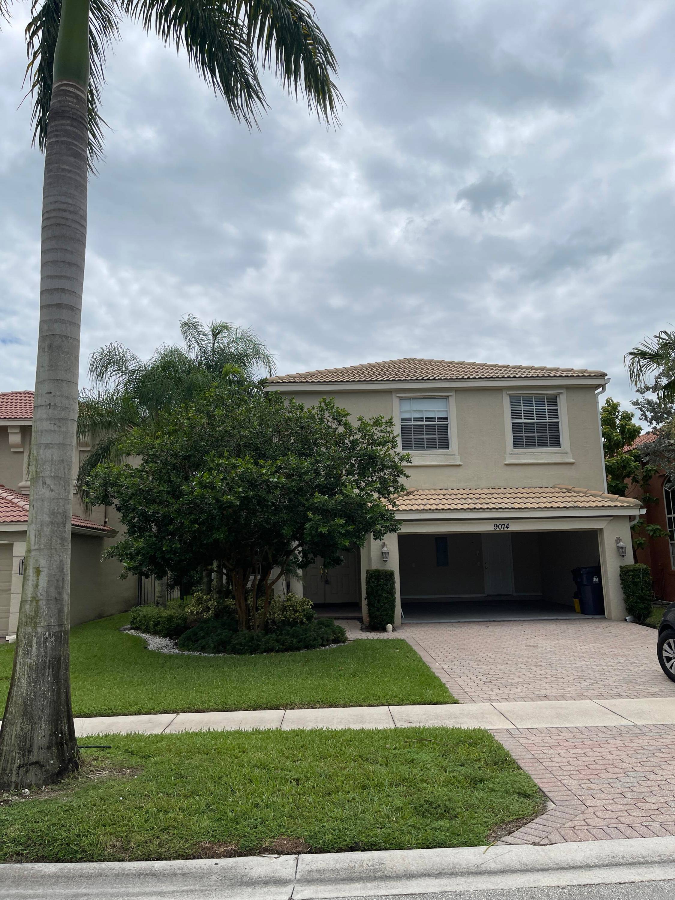 9074 Dupont Place Townhouse Palm Beach