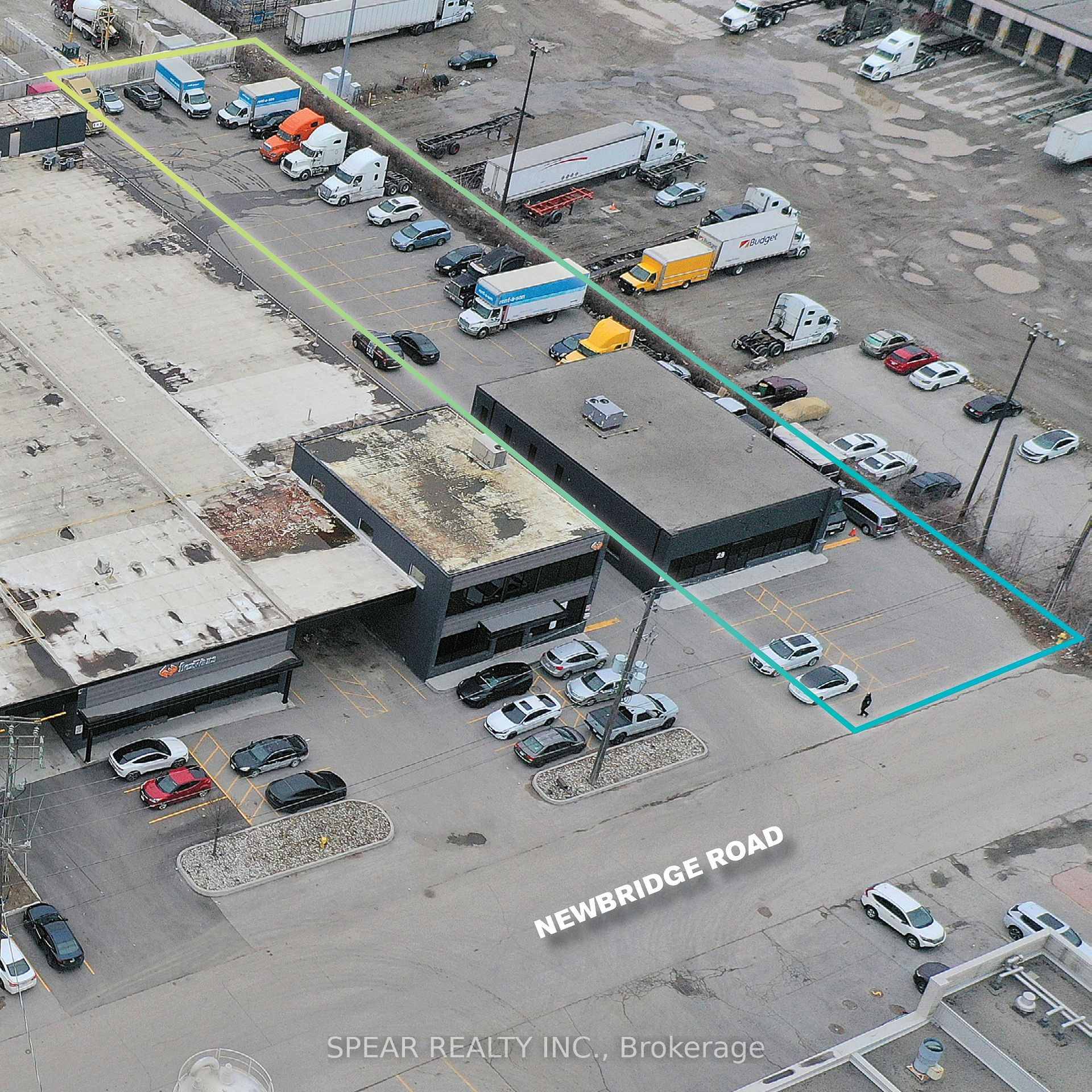Investment User Opportunity To Purchase A Freestanding Industrial Building With Square Footage Of 3, 000 SF In South Etobicoke.