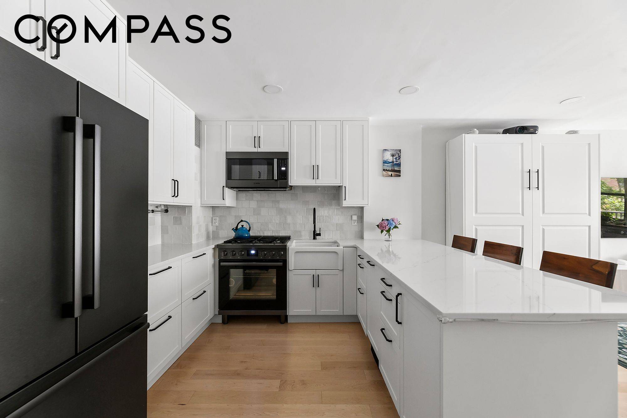 Welcome to Residence 2T, a completely renovated oversized one bedroom home offering exceptional space, high end finishes, and a private terrace in one of Gramercy's most desirable full service cooperatives.