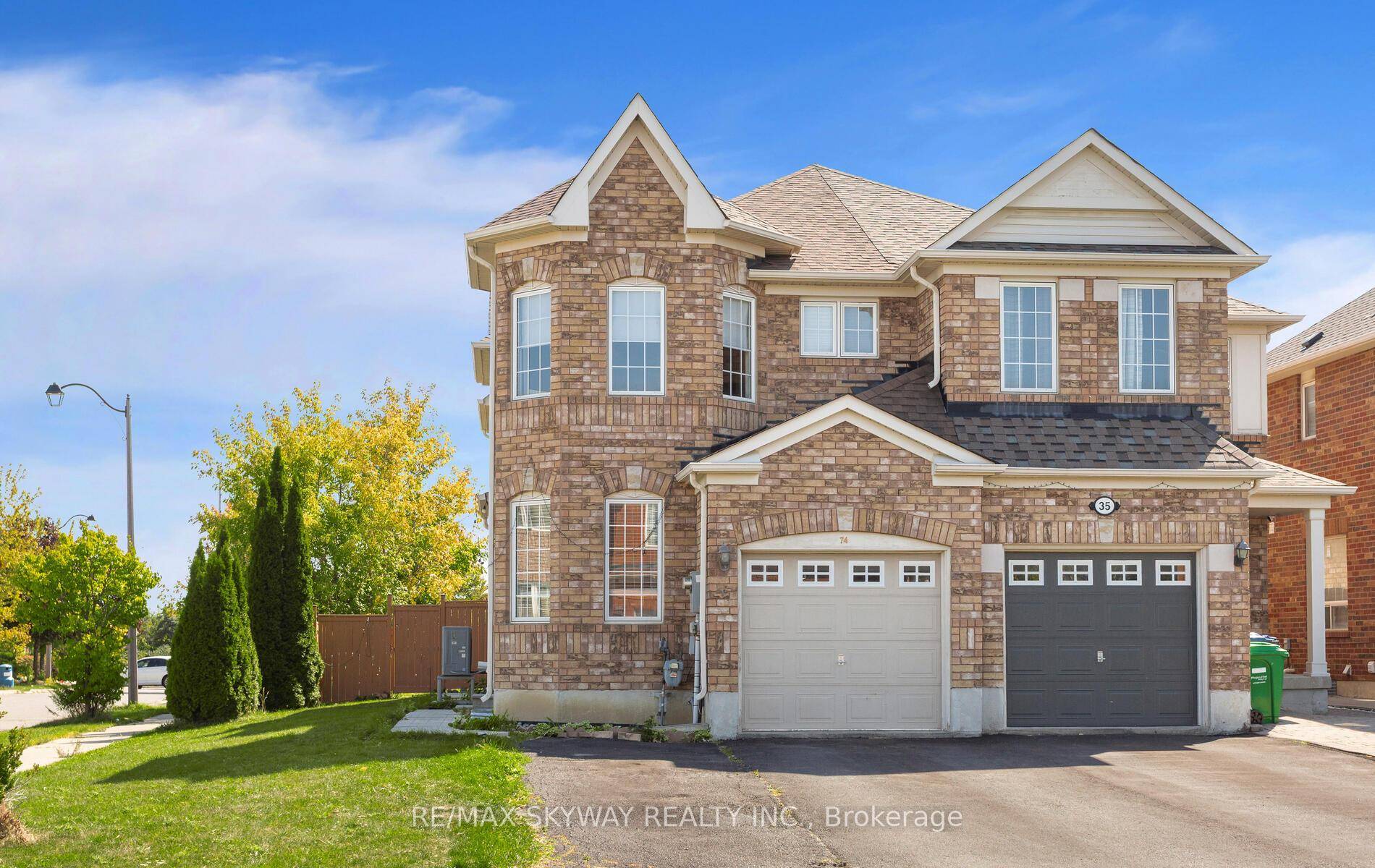 Must See Excellent Location Vales Of Castlemore Semi Detached Home On A Large Corner Lot In Cul De Sac Double Door Entry To Gorgeous Layout.